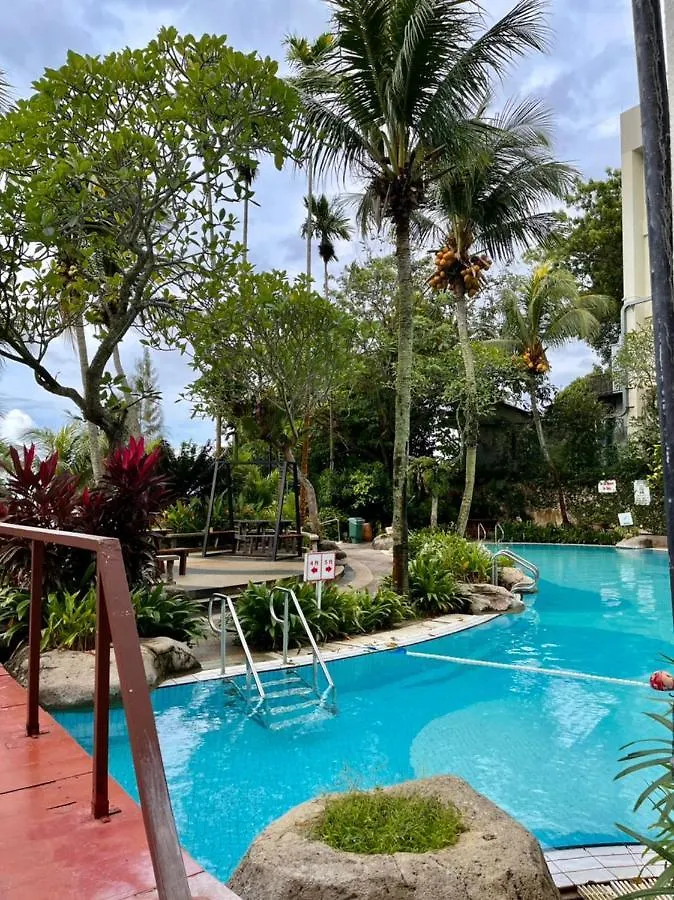 Seaview Deluxe Rainbow Paradise Tg Bungah 7Pax Tanjung Bungah  4*, Tanjung Bungah (Penang)