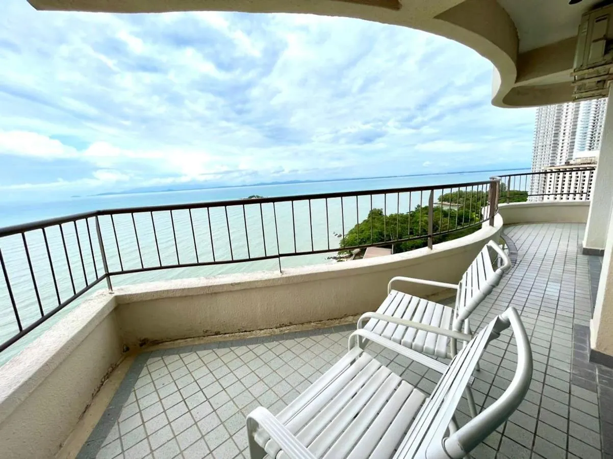Seaview Deluxe Rainbow Paradise Tg Bungah 7Pax Tanjung Bungah  4*, Tanjung Bungah (Penang) Malaysia