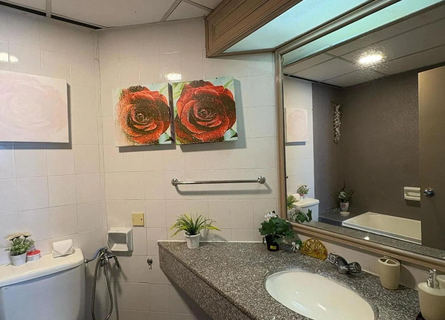 **** Guest house Seaview Deluxe Rainbow Paradise Tg Bungah 7Pax Tanjung Bungah  Malaysia