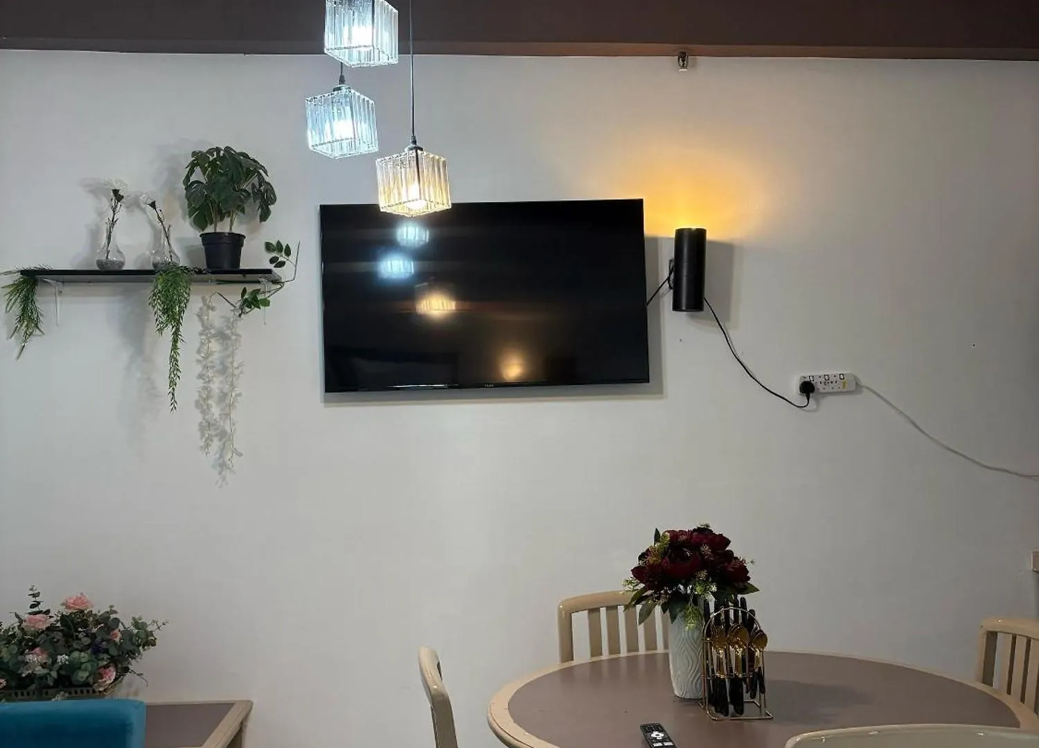 Seaview Deluxe Rainbow Paradise Tg Bungah 7Pax Tanjung Bungah  Guest house Tanjung Bungah (Penang)
