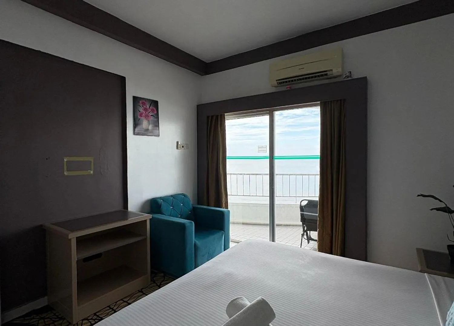 Seaview Deluxe Rainbow Paradise Tg Bungah 8Pax Tanjung Bungah  4*, Tanjung Bungah (Penang) Malajsie